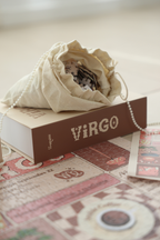 Puzzle Virgo detalle - regalo para Virgo puzzle zodiacal original