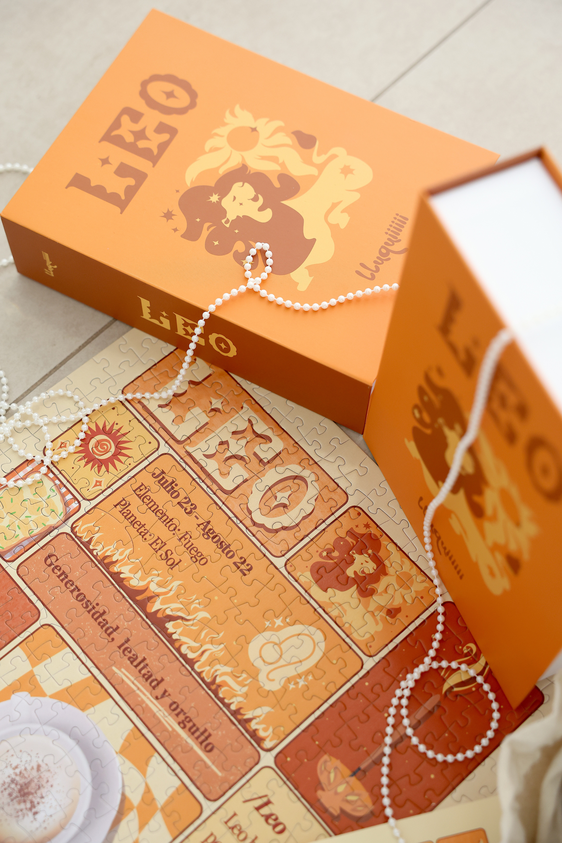 Puzzle Leo detalle - regalo para Leo puzzle zodiacal original